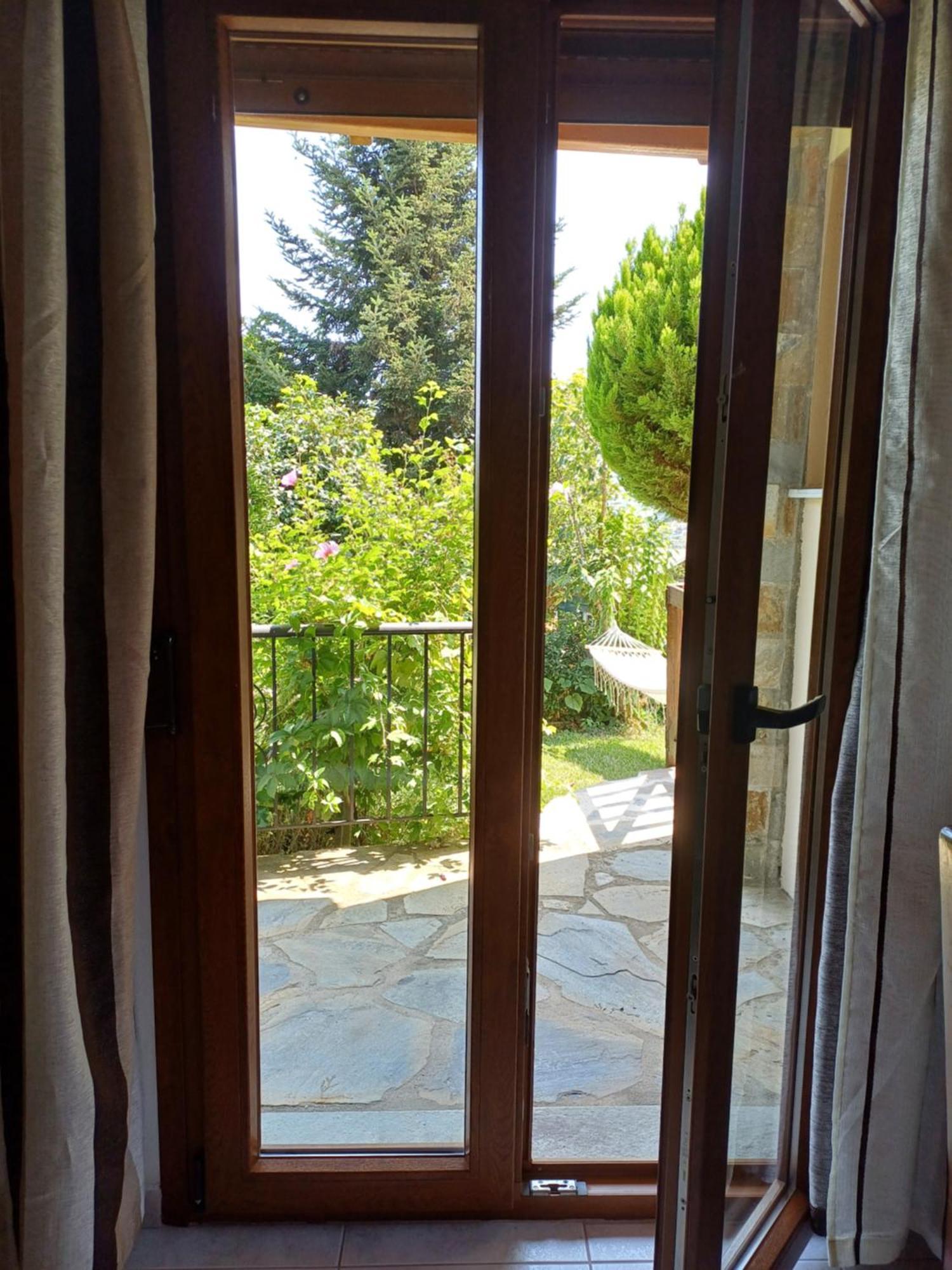 Efi'S Guest House Áyios Dhimítrios Extérieur photo